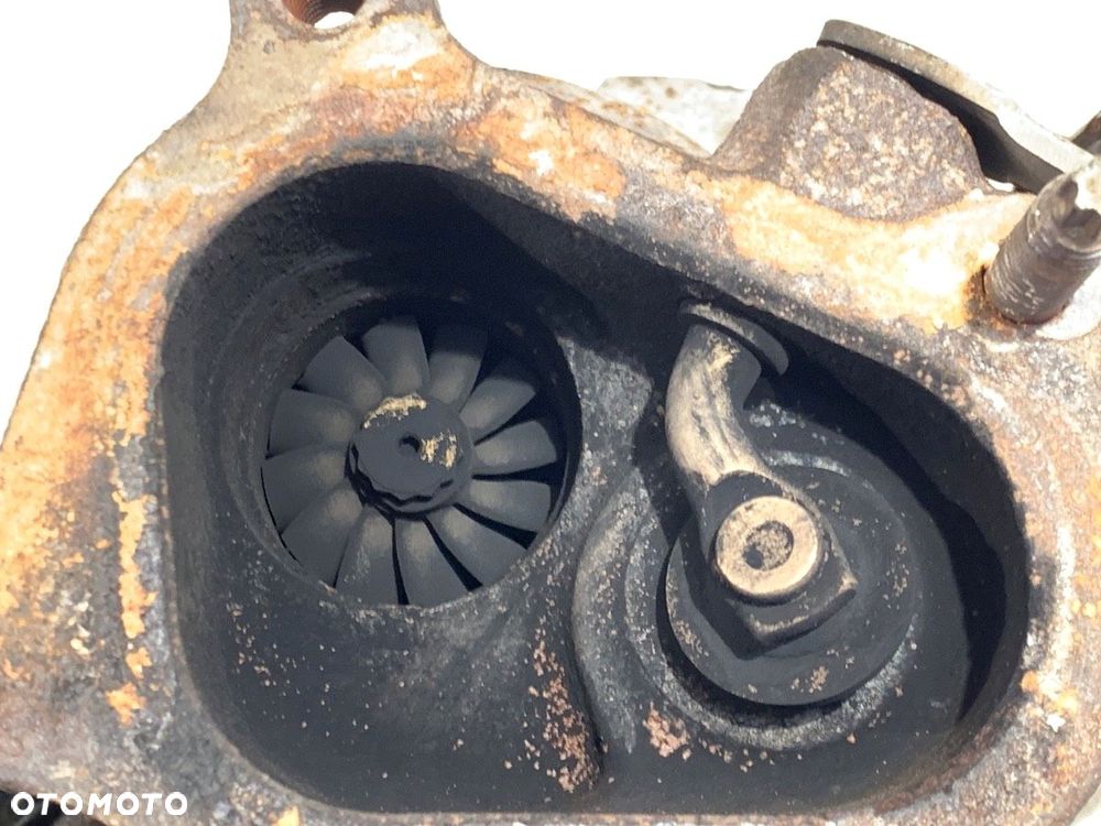 TURBOSPRĘŻARKA  RENAULT TRAFIC II Autobus (JL) 2001 - 2022 2.0 dCi 115 84 kW [114 KM] olej - 3