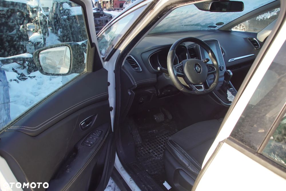 Auto na części - Renault Grand Scenic IV 1.3 TCE 159 KM H5H 450 BIXUF 2019R Silnik Skrzynia Drzwi Klapa Zderzak Lampa Szyba Klamka Lusterko Panorama Deska Kokpit Sterownik Moduł Czujnik Licznik Wyświetlacz Panel Kierownica - 10