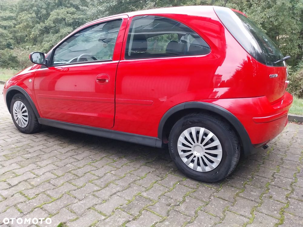 Opel Corsa 1.2 16V - 9