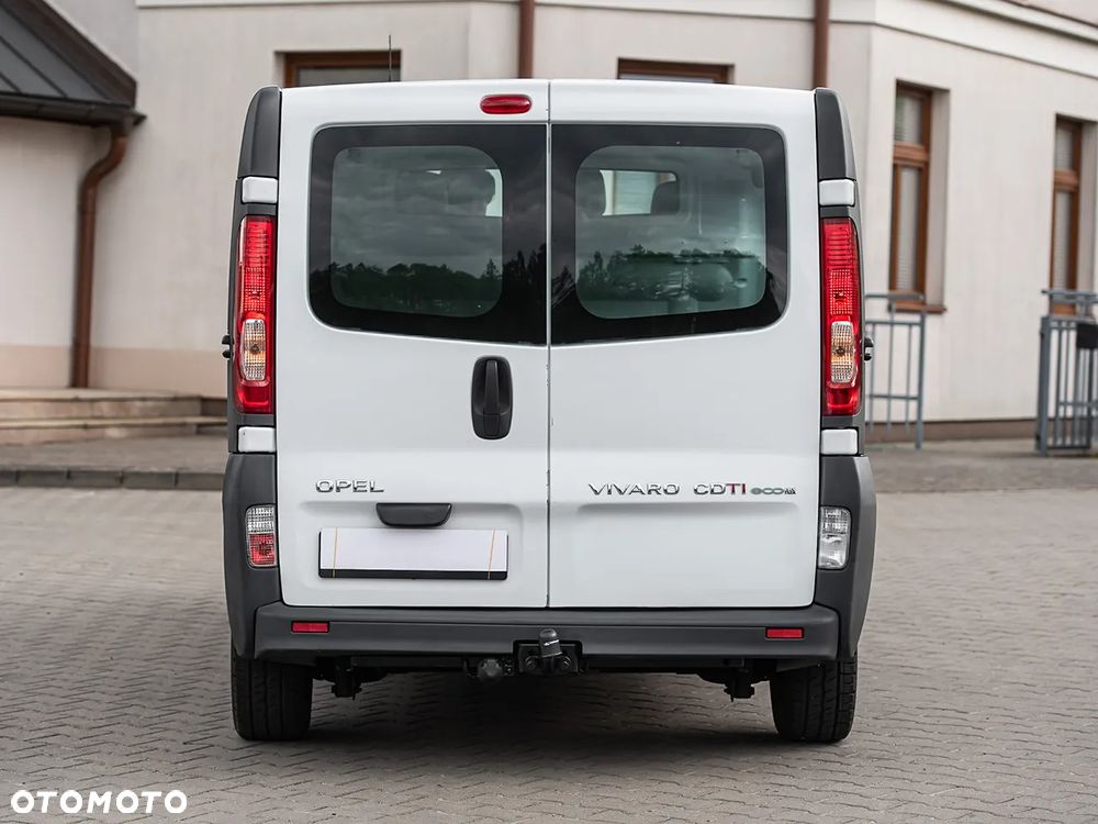 Opel Vivaro - 19