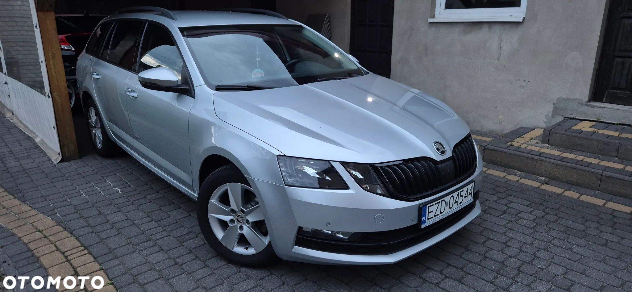 Skoda Octavia 1.6 TDI SCR Ambition - 1