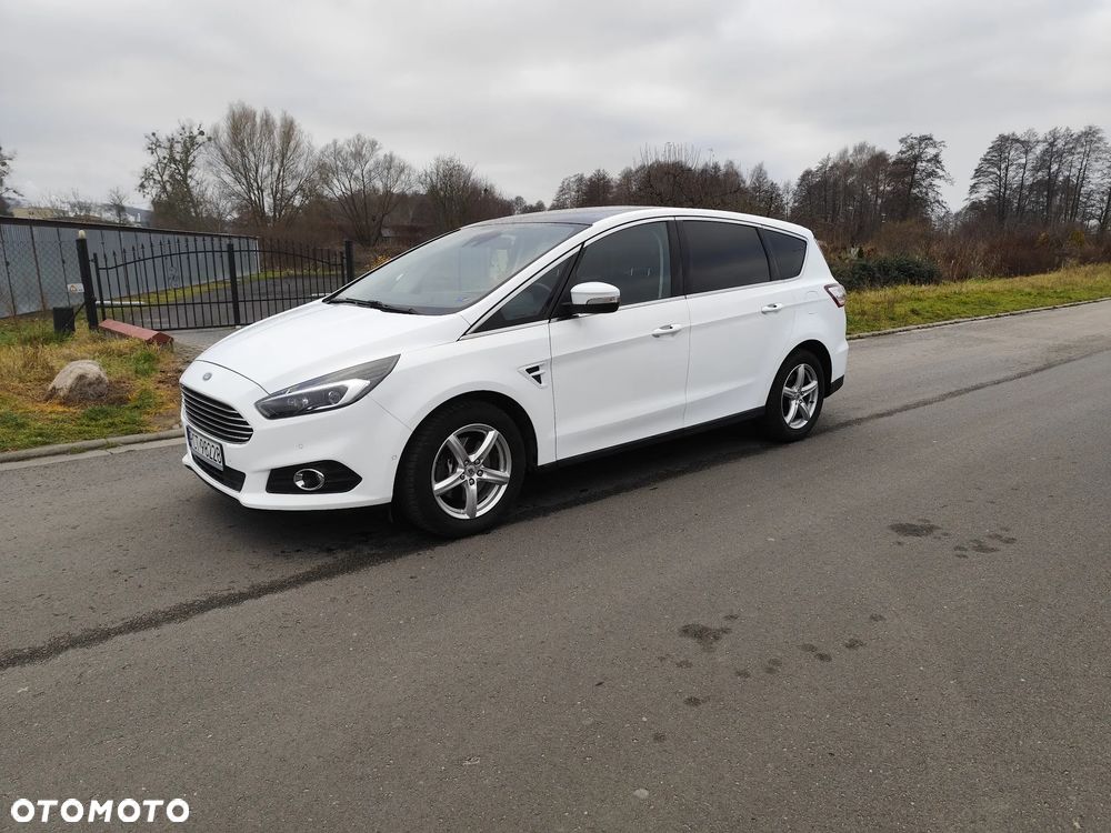 Ford S-Max 2.0 TDCi Titanium PowerShift - 2