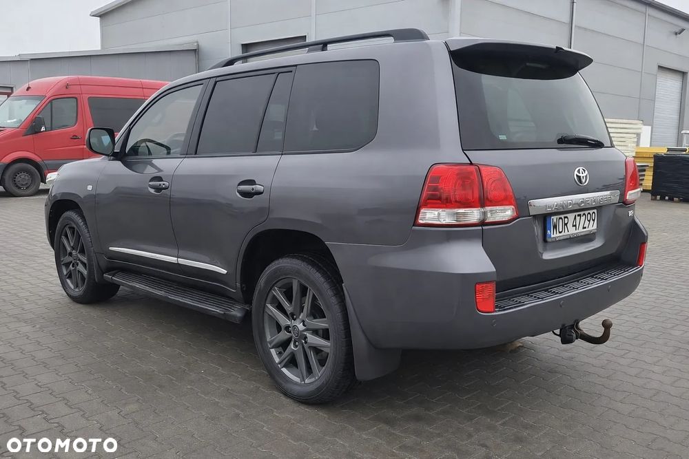 Toyota Land Cruiser LC 4.5 D-4D Prestige Platinium 7os - 10