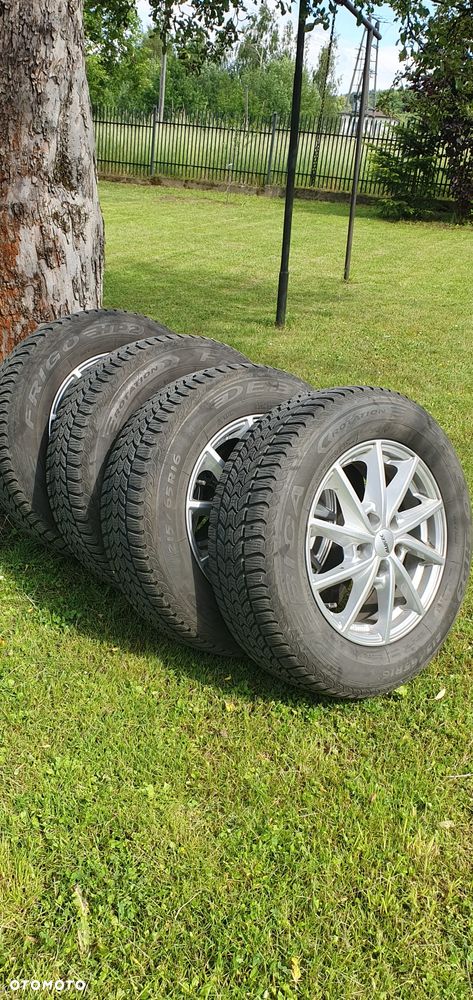 Hyundai Tucson 1.7 CRDI BlueDrive Comfort 2WD - 9