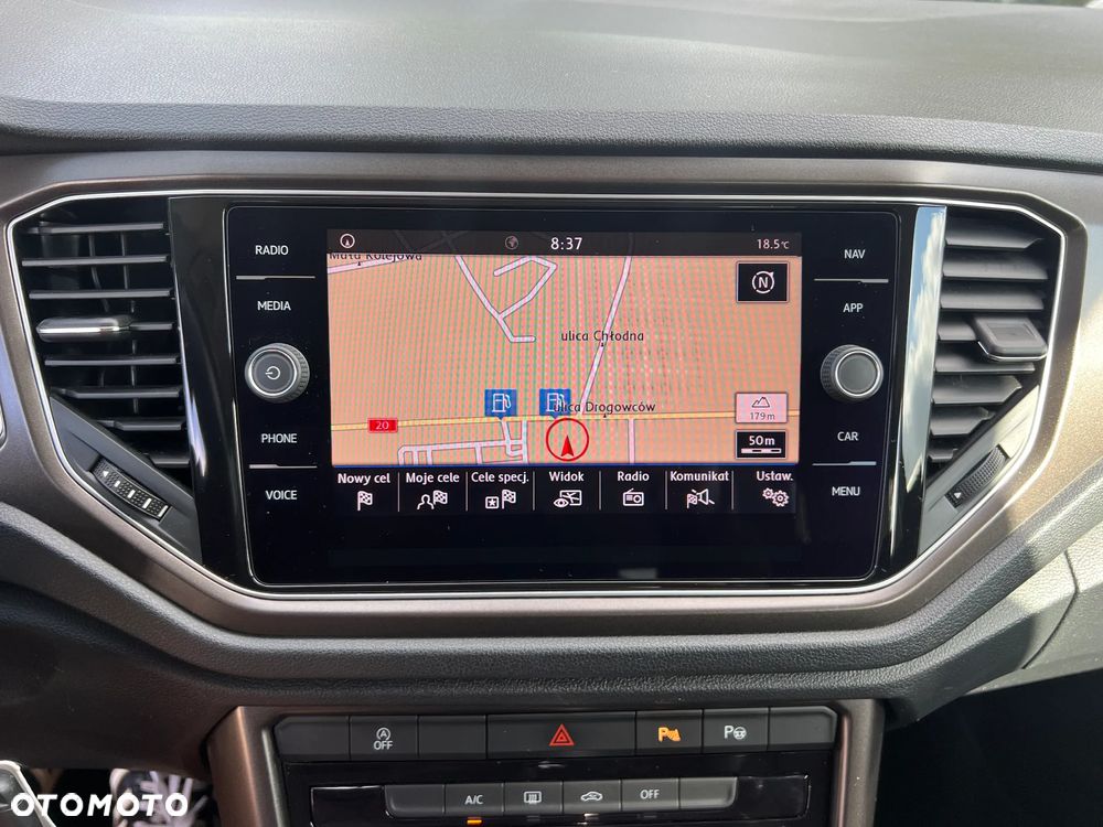 Volkswagen T-Roc 1.5 TSI ACT Premium - 25