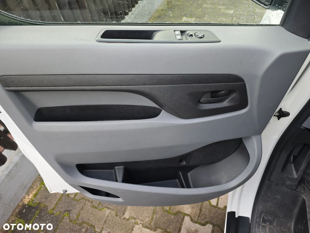 Peugeot EXPERT TRAVELLER - 33