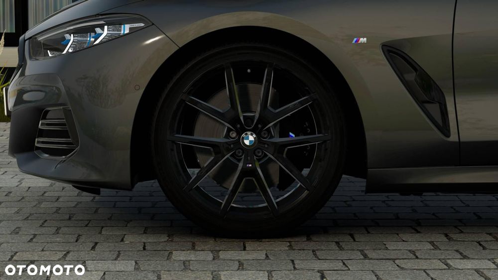 BMW Seria 8 - 4