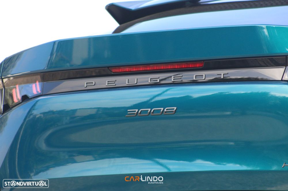 Peugeot 3008 1.2 Hybrid Allure e-DCS6 - 12
