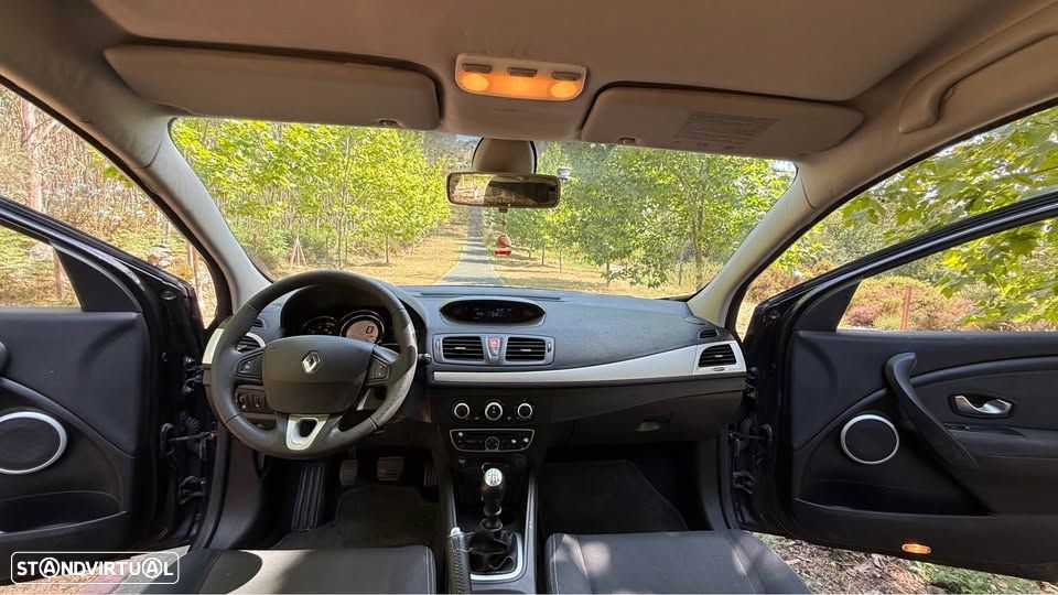 Renault Mégane 1.5 dCi Dynamique S - 7