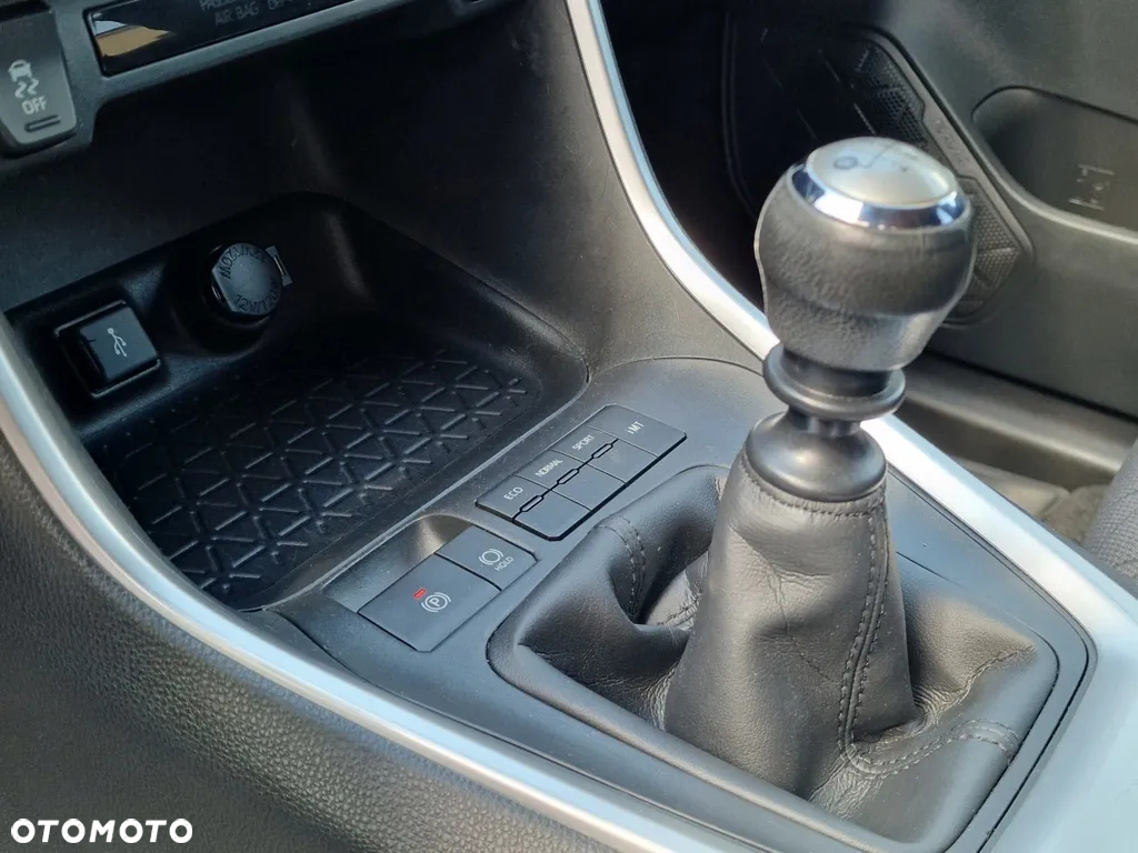 Toyota RAV4 2.0 4x2 Start&Stop Comfort - 21