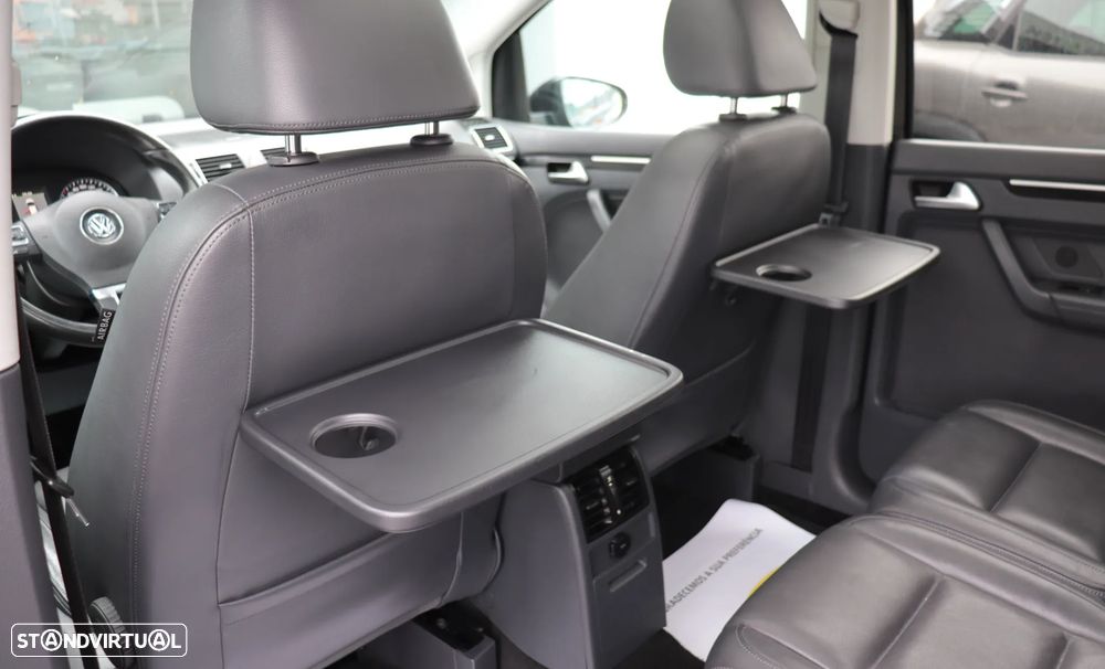 VW Touran 1.6 TDI Blue.Highline 5L - 19