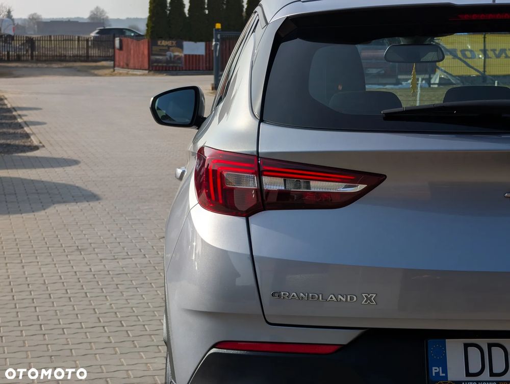 Opel Grandland X 1.2 Start/Stop Dynamic - 12