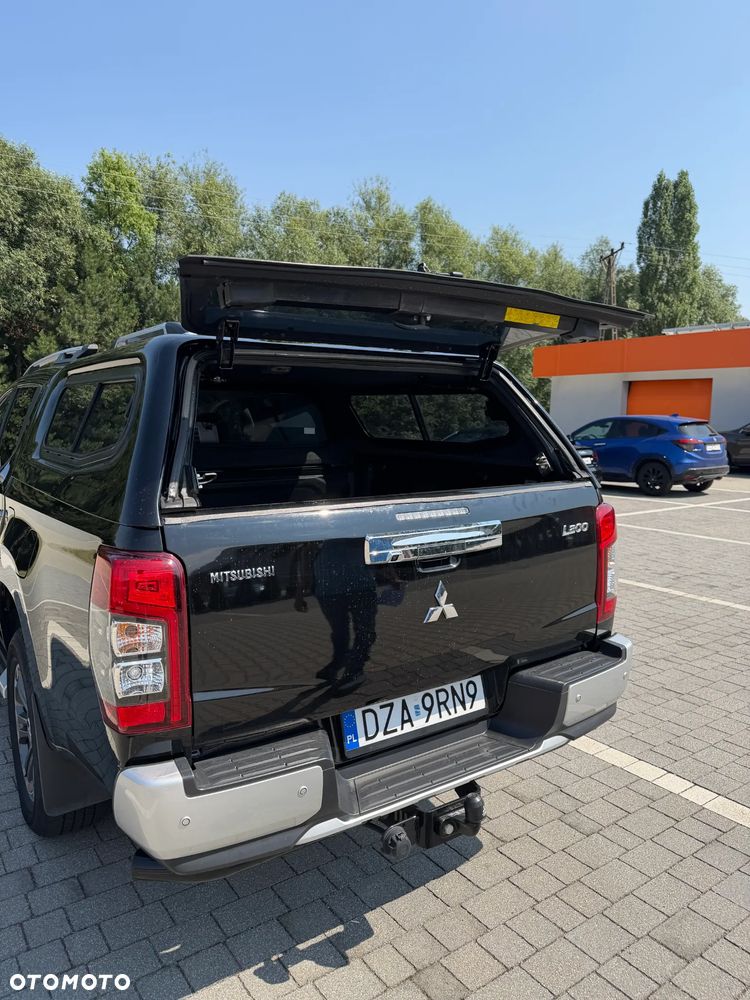 Mitsubishi L200 - 18