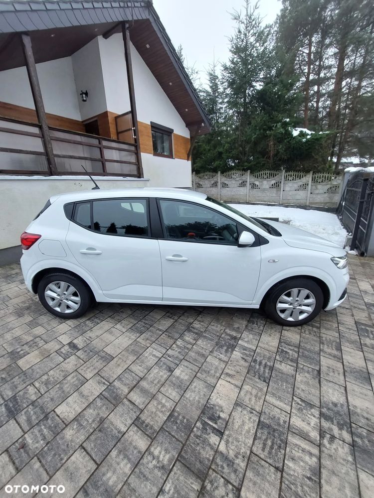 Dacia Sandero - 6