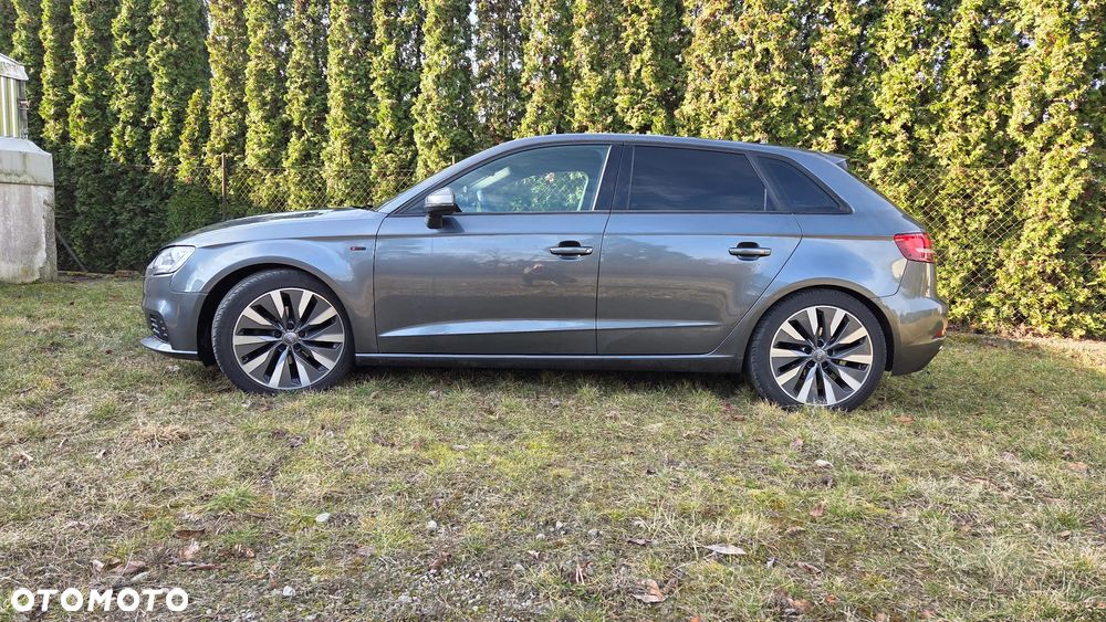 Audi A3 Sportback 1.6 TDI (clean diesel) S line Sportpaket - 8