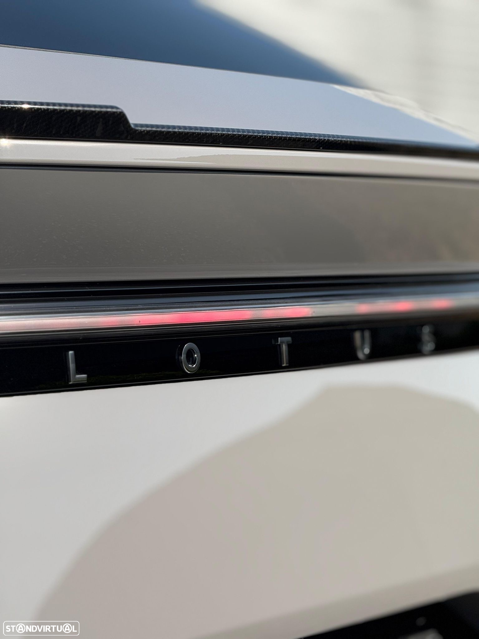 Lotus Eletre 600 Sport SE - 3