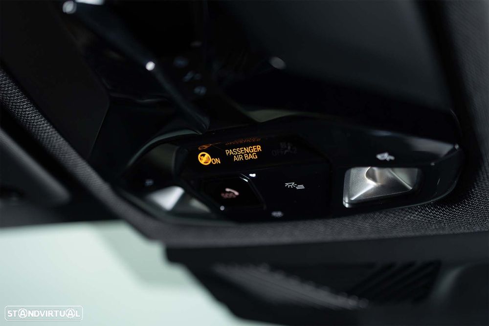 BMW iX1 xDrive30 Pack Desportivo M - 55