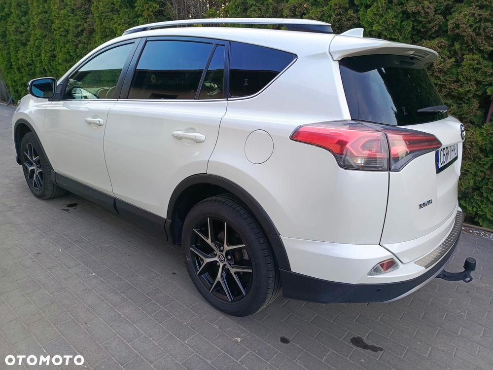 Toyota RAV4 2.0 D-4D Active 4x2 - 8