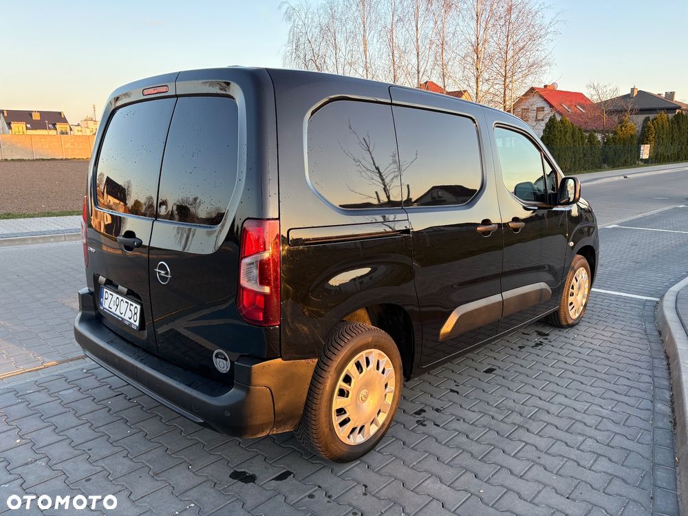 Opel Combo - 8