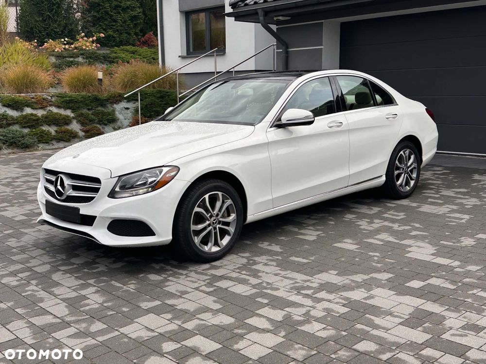 Mercedes-Benz Klasa C 300 9G-TRONIC Edition - 13