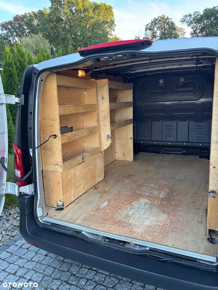 Mercedes-Benz Vito - 17