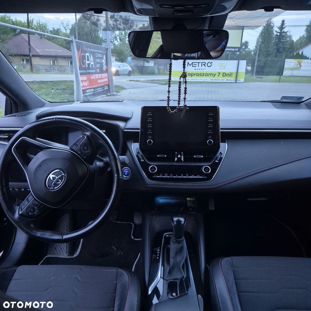 Toyota Corolla 1.8 Hybrid Executive - 11