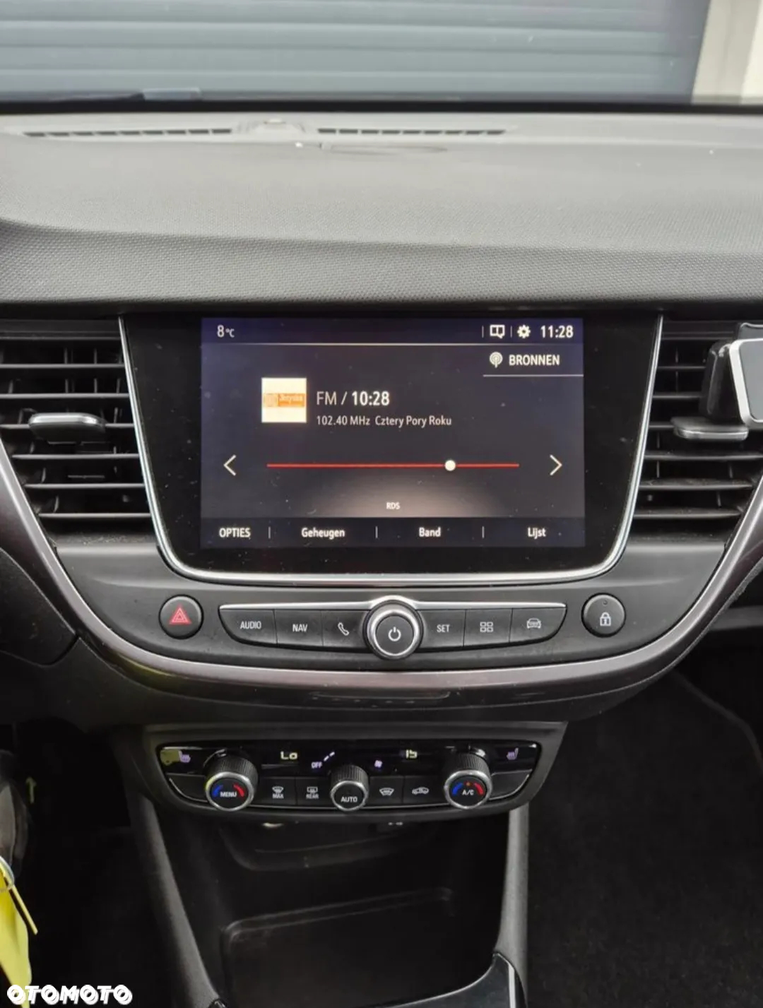 Opel Crossland X - 14