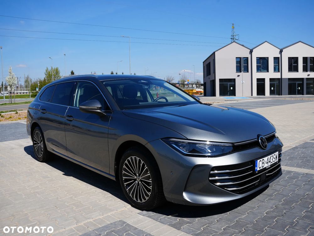 Volkswagen Passat - 7