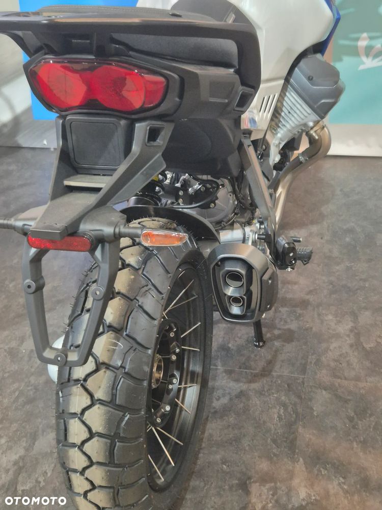 Moto Guzzi Stelvio - 8