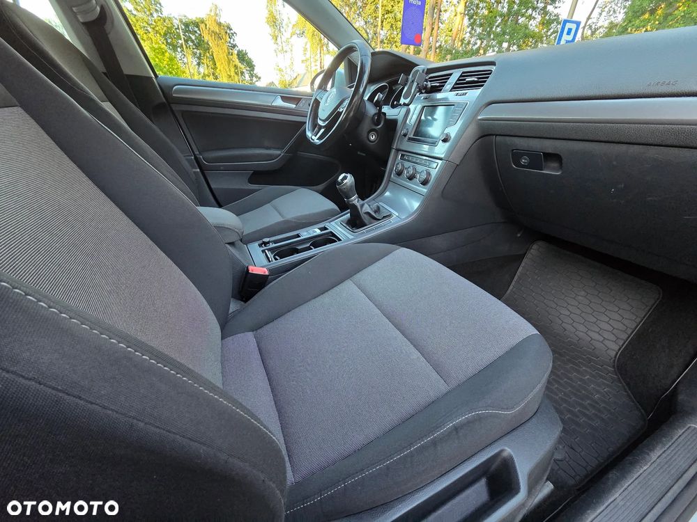 Volkswagen Golf 1.6 TDI BlueMotion Comfortline - 7
