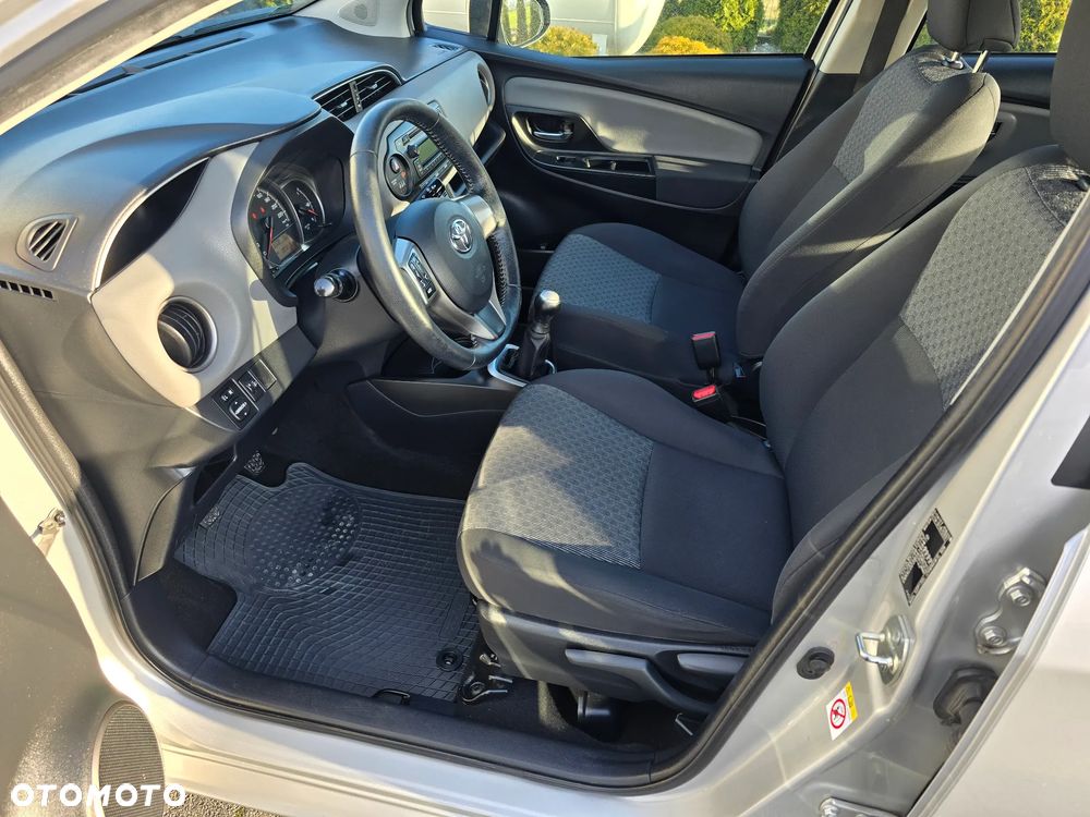 Toyota Yaris 1.0 Active - 7