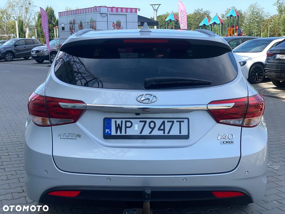 Hyundai i40 Kombi blue 1.7 CRDi DCT Premium - 14