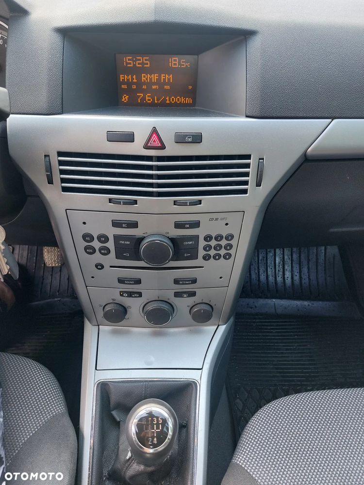 Opel Astra - 11