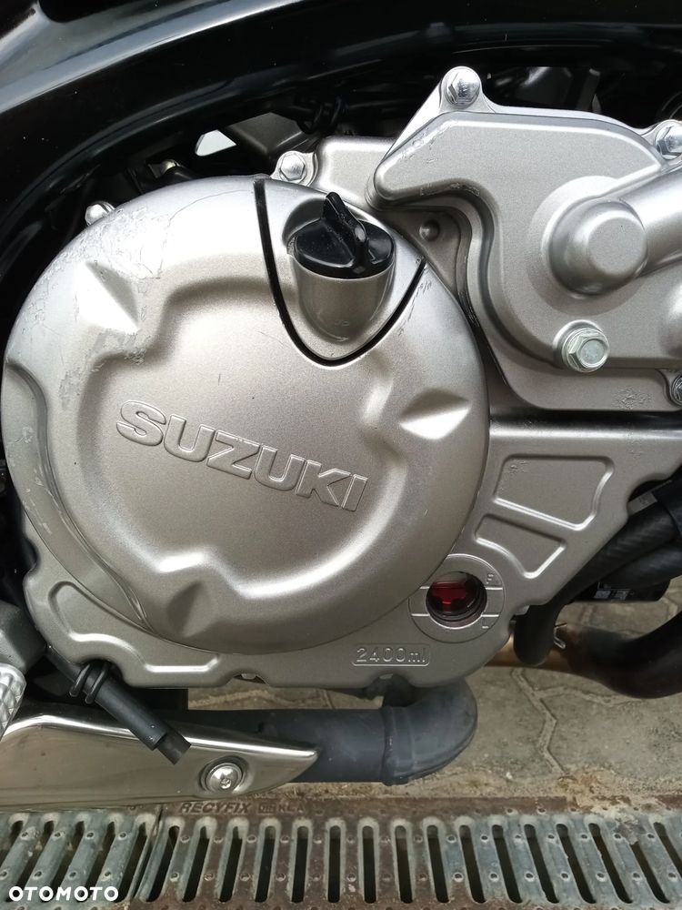 Suzuki Gladius - 14