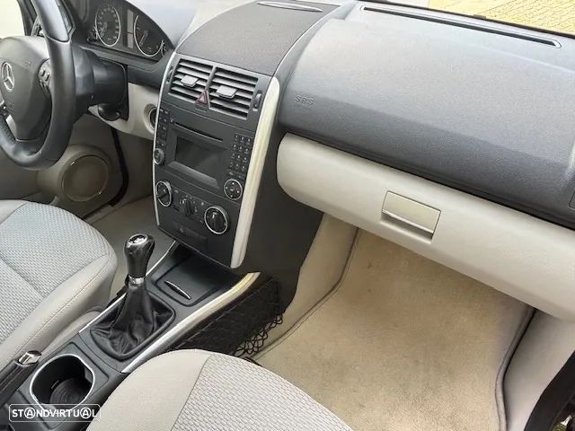 Mercedes-Benz A 180 CDI Avantgarde - 33