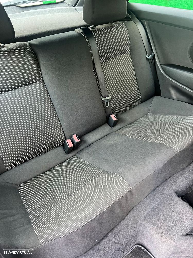 Opel Astra GTC 1.3 CDTI - 15