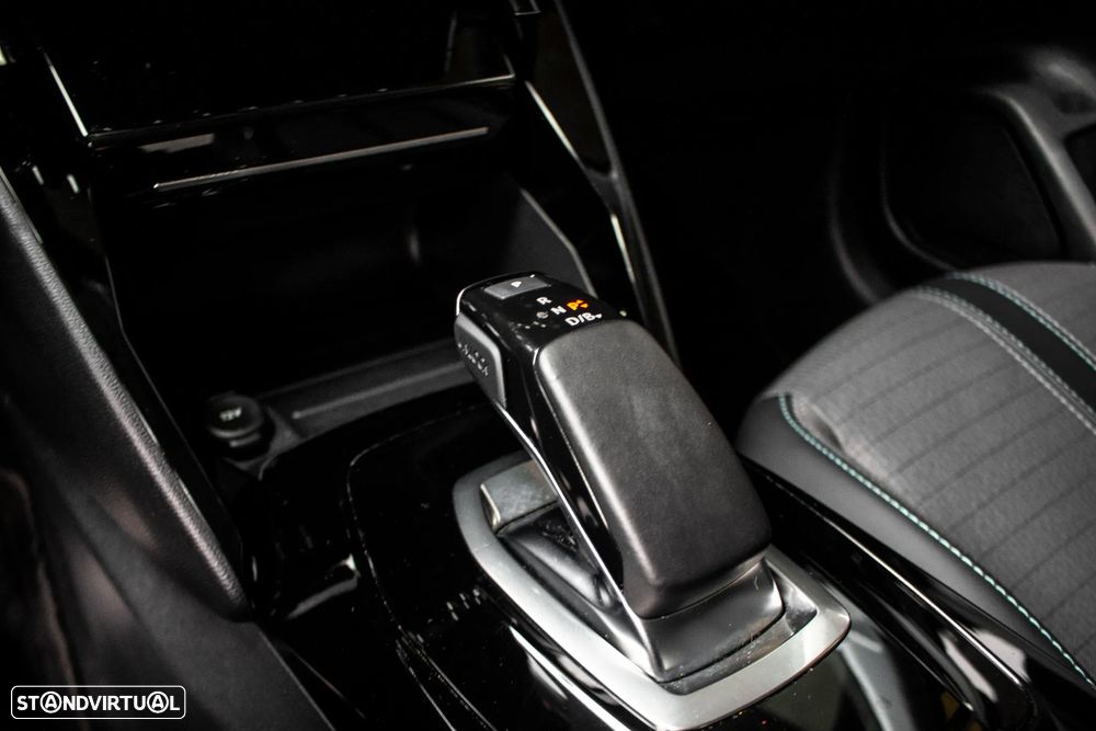 Peugeot e-208 Allure - 19