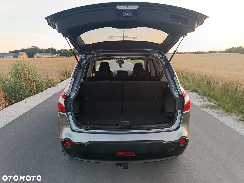 Nissan Qashqai+2 - 13