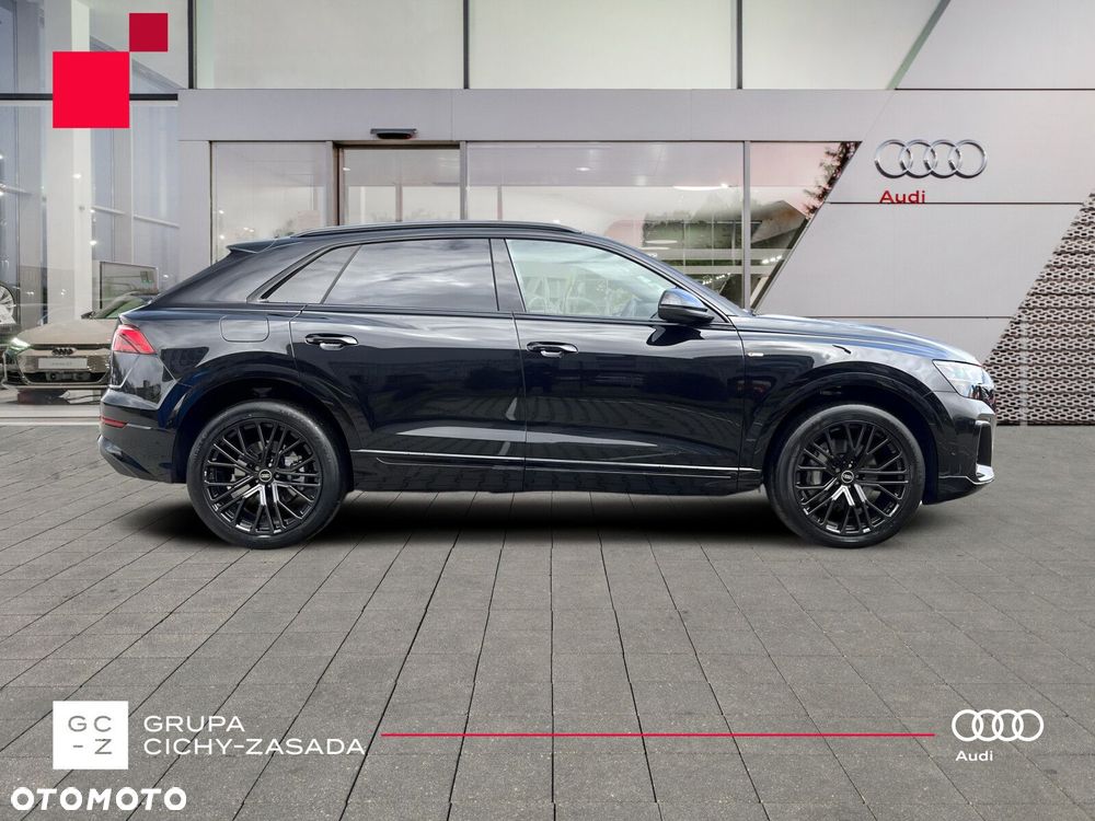 Audi Q8 - 6