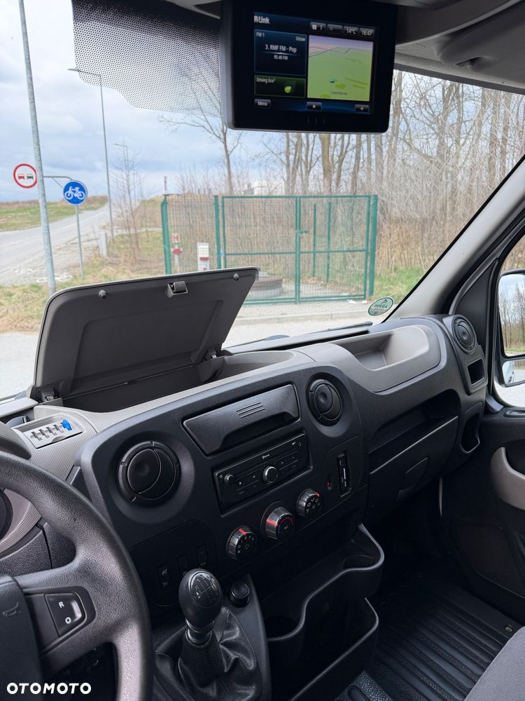 Renault Master - 18