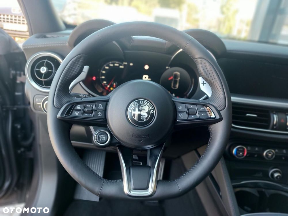 Alfa Romeo Stelvio 2.0 Turbo Veloce Q4 - 22