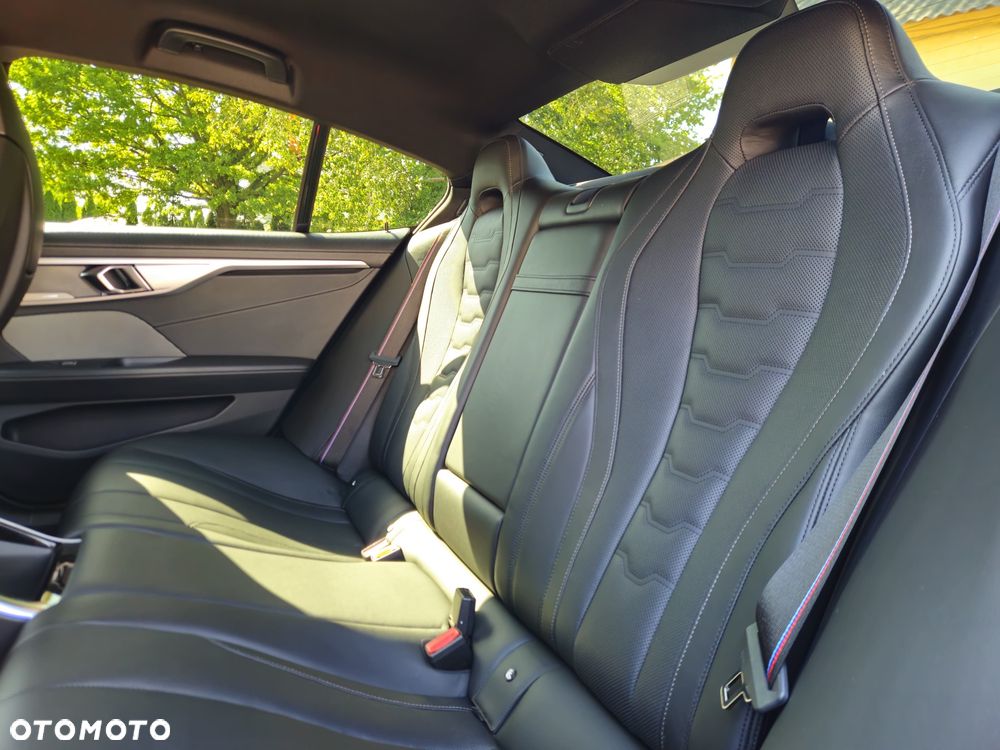 BMW Seria 8 840d xDrive - 25