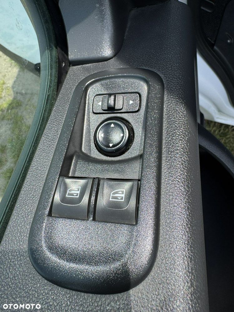 Renault Master - 18