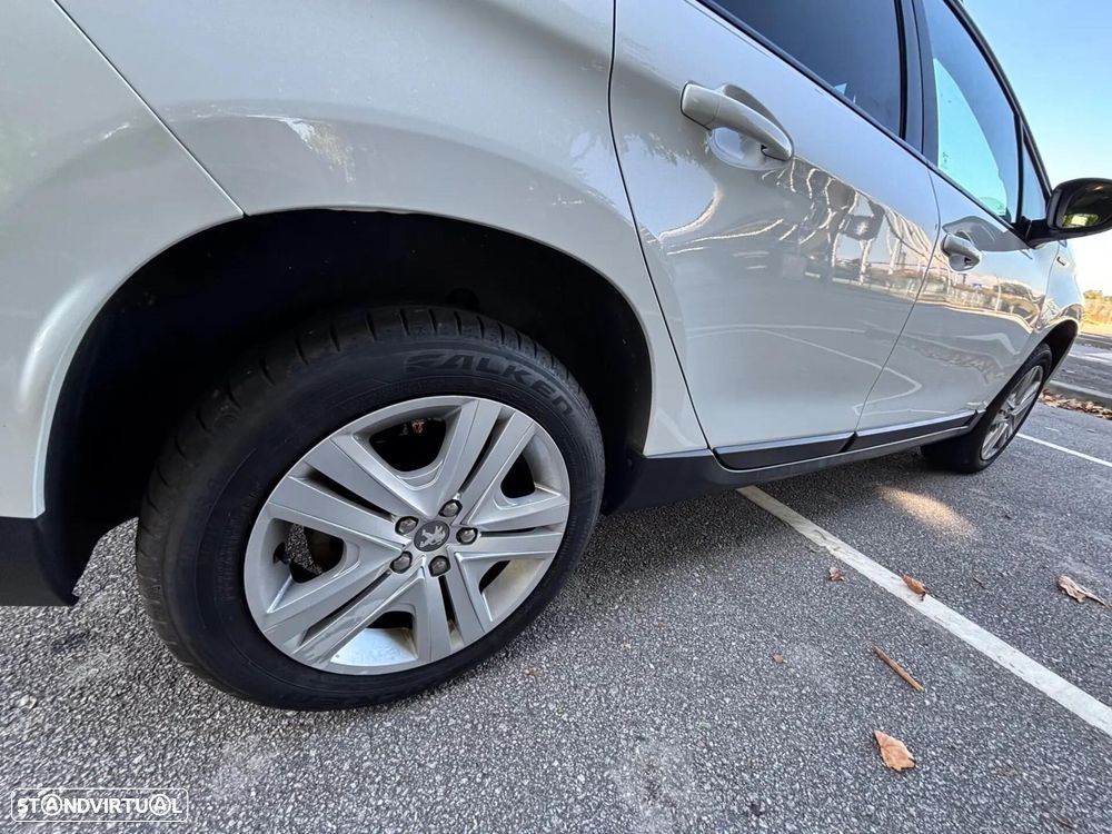 Peugeot 2008 1.2 VTi Allure - 8