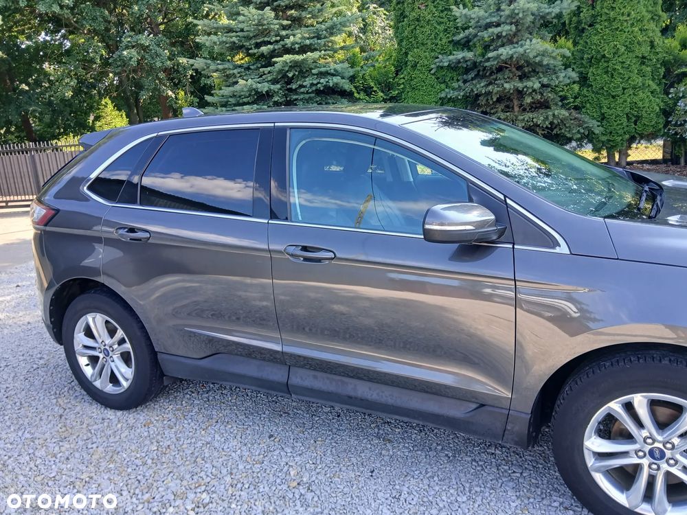 Ford Edge 2.0 EcoBlue Bi-Turbo 4x4 Titanium - 11