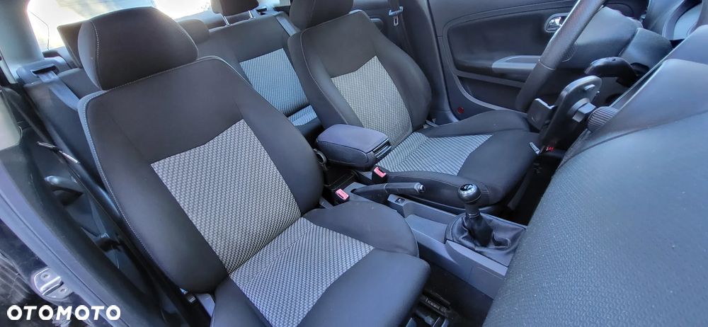 Seat Ibiza 1.4 16V Passion - 17