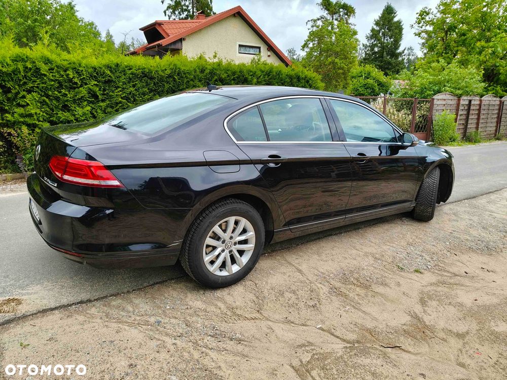 Volkswagen Passat 2.0 TDI BMT Comfortline DSG - 3
