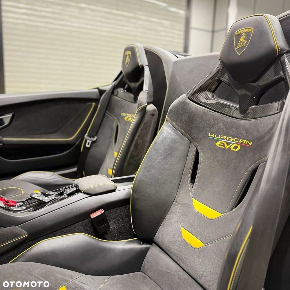Lamborghini Huracan EVO - 24