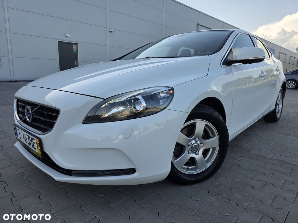 Volvo V40 D2 - 1