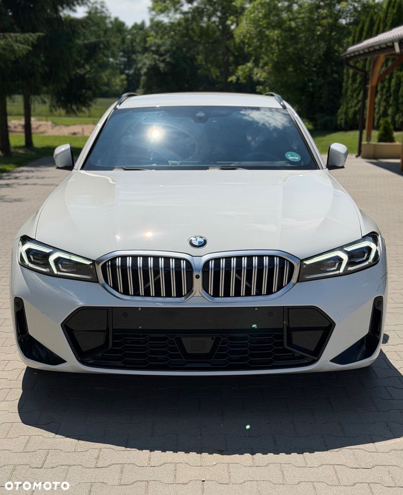BMW Seria 3 320i M Sport - 3